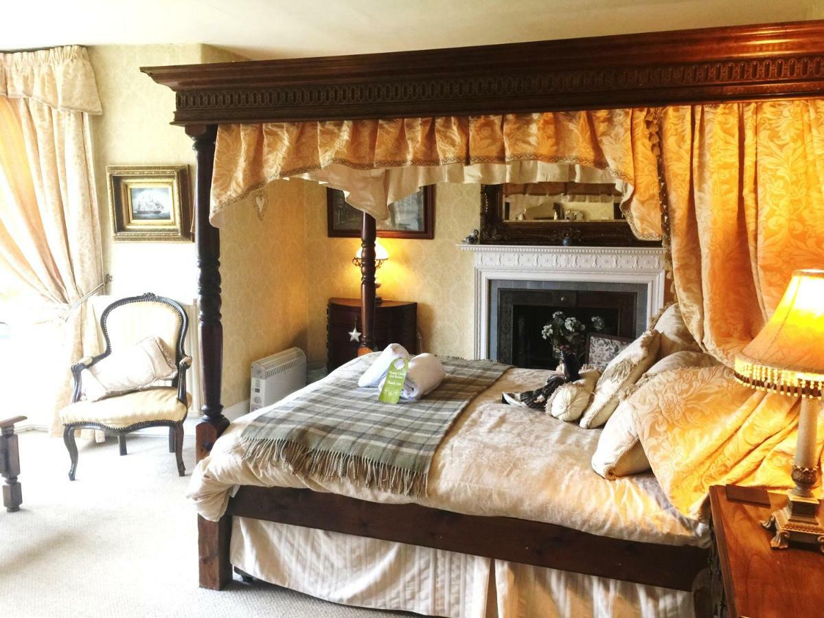 Glyn Isa Country House B&B And Self Catering Apartments Conwy Exterior photo