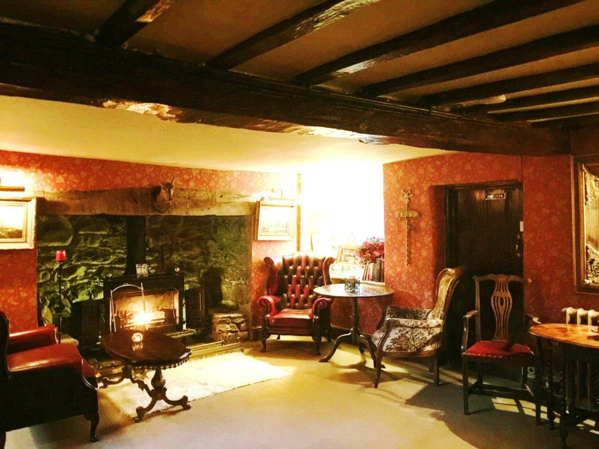Glyn Isa Country House B&B And Self Catering Apartments Conwy Exterior photo